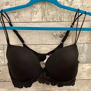 Black No Boundaries Bra Size 32D